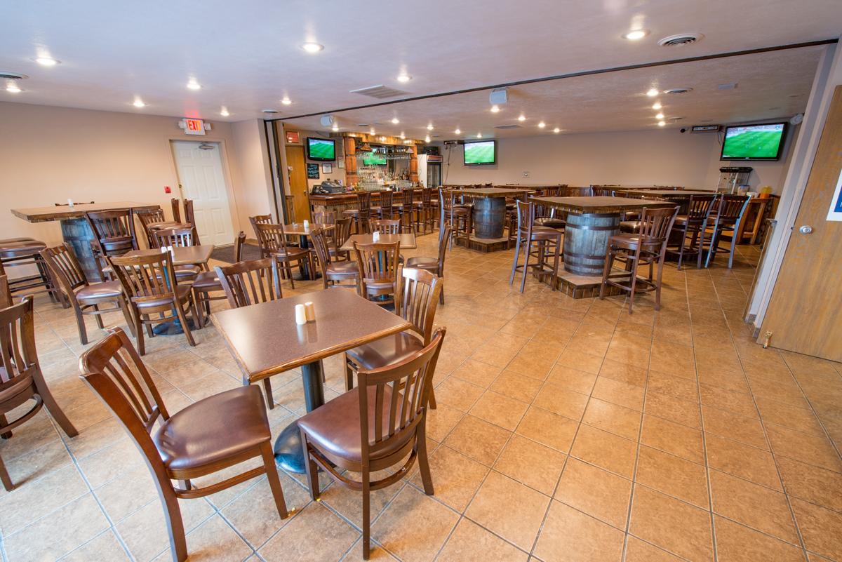 Boarders Inn & Suites By Cobblestone Hotels - Munising Wetmore エクステリア 写真